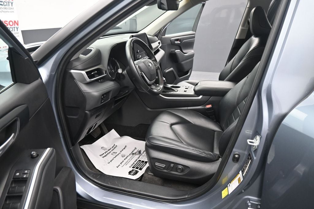 2023 Toyota Highlander XLE