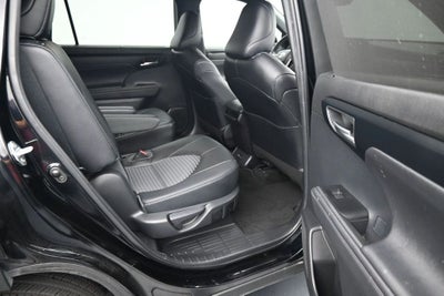 2023 Toyota Highlander XSE