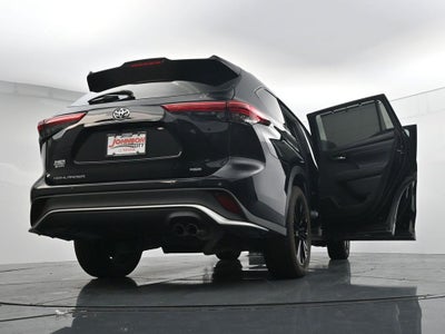 2023 Toyota Highlander XSE