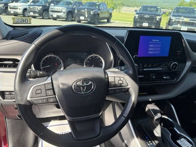 2023 Toyota Highlander XLE