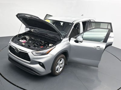 2024 Toyota Highlander LE