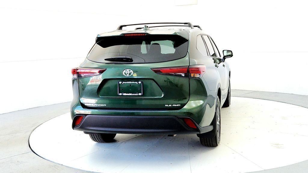 2024 Toyota Highlander XLE