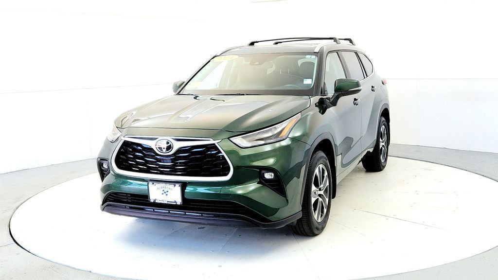 2024 Toyota Highlander XLE