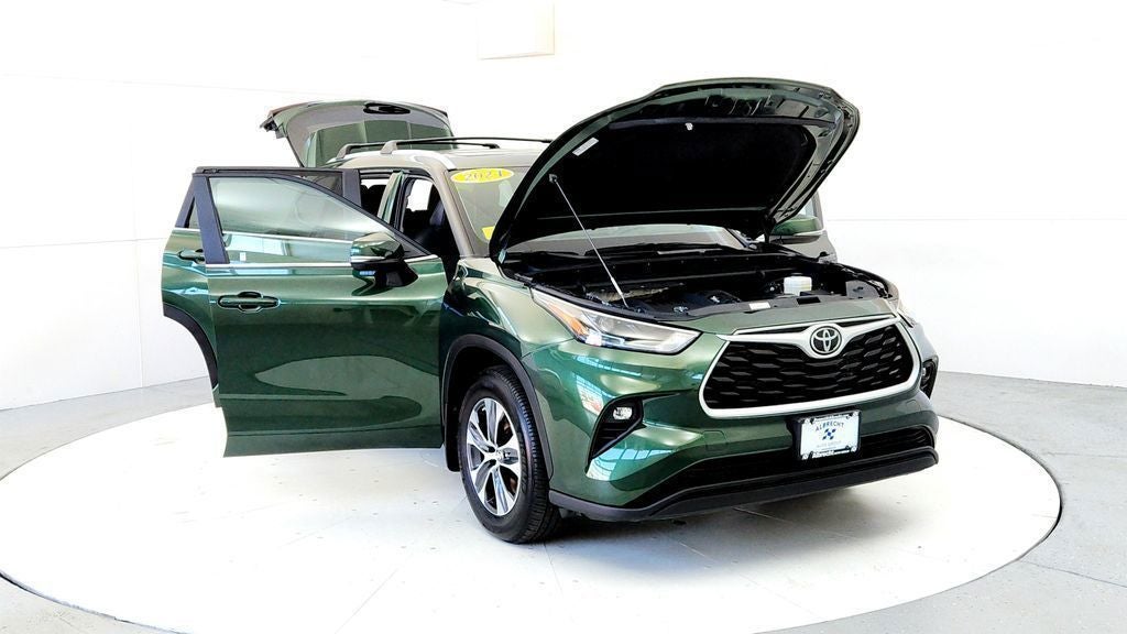 2024 Toyota Highlander XLE