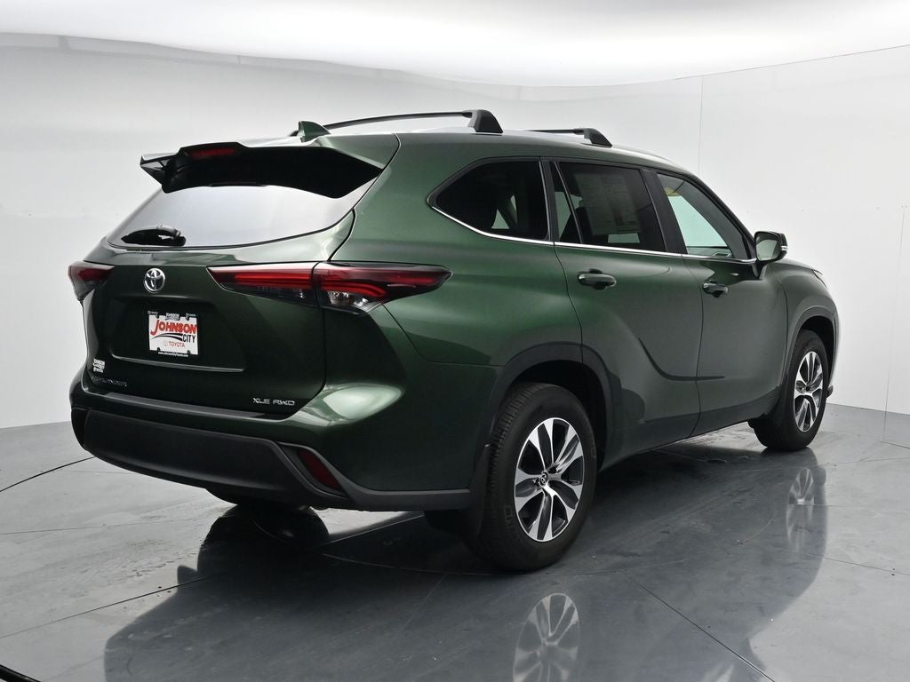 2024 Toyota Highlander XLE