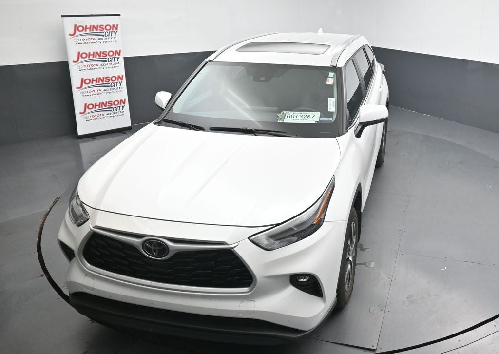 2024 Toyota Highlander XLE