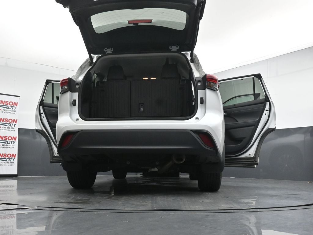 2024 Toyota Highlander XLE