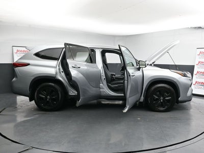 2023 Toyota Highlander XLE AWD