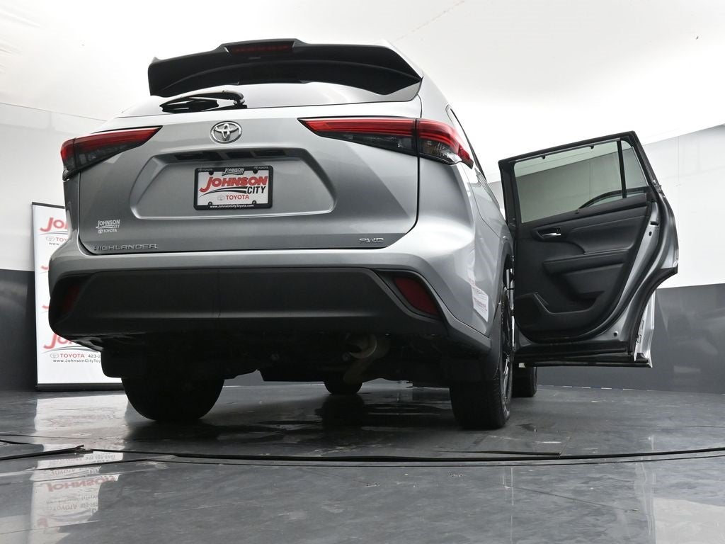 2023 Toyota Highlander XLE AWD