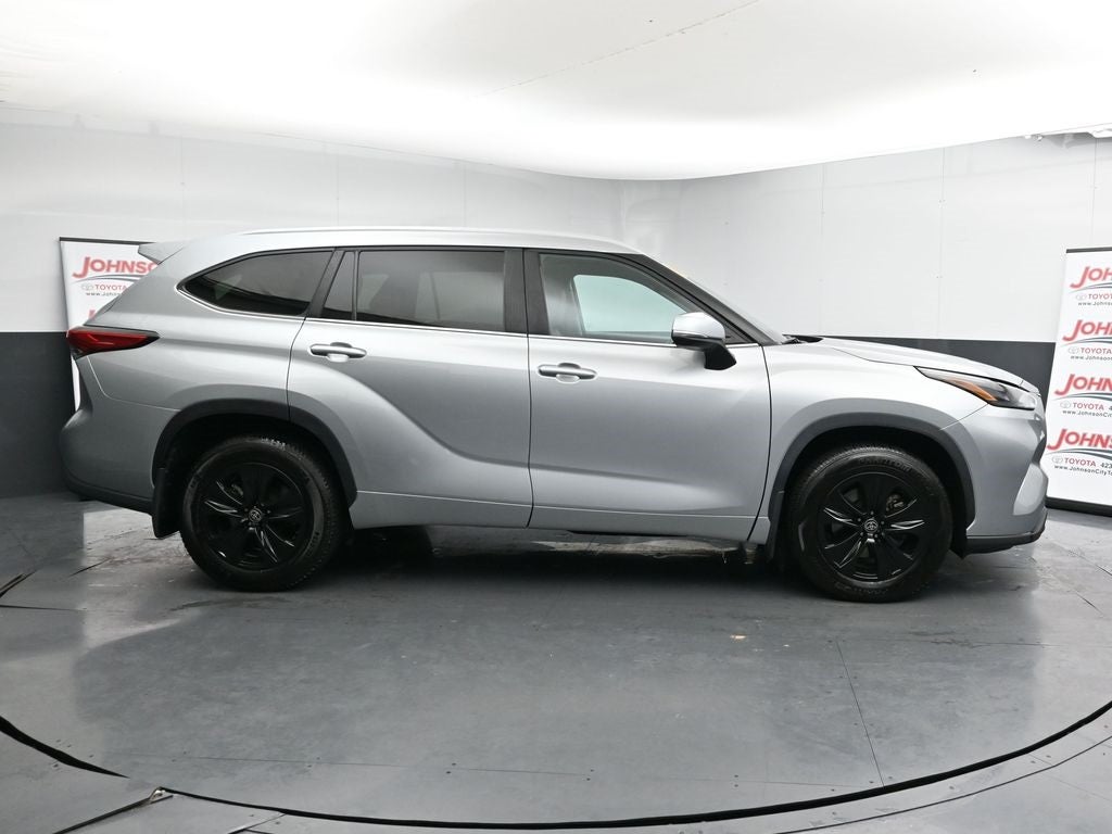 2023 Toyota Highlander XLE AWD