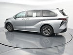 2024 Toyota Sienna LE 8 Passenger