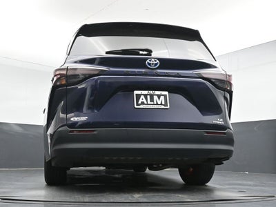 2024 Toyota Sienna LE 8 Passenger