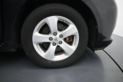 2017 Toyota Sienna LE 8 Passenger