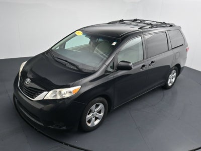 2017 Toyota Sienna LE 8 Passenger