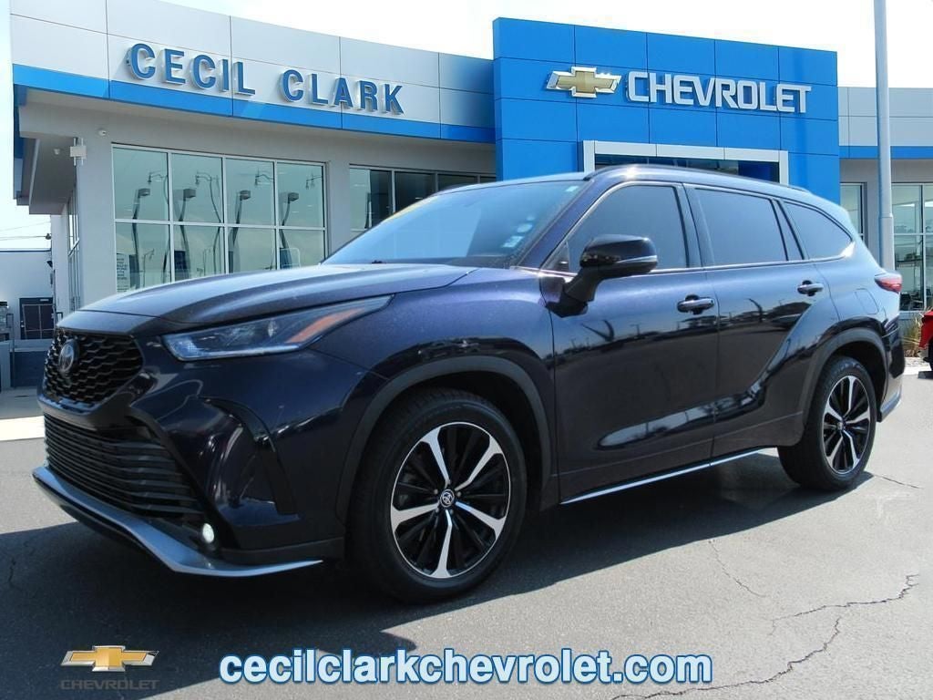2021 Toyota Highlander XSE 4x2 V6's photo