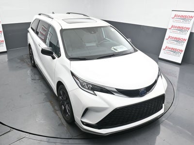 2023 Toyota Sienna XSE 7 Passenger