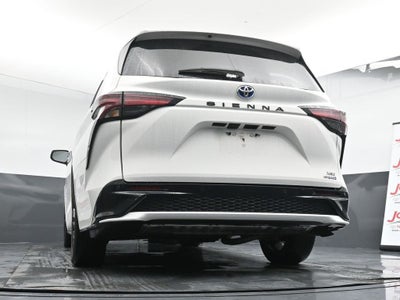 2023 Toyota Sienna XSE 7 Passenger