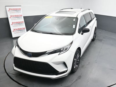 2023 Toyota Sienna XSE 7 Passenger