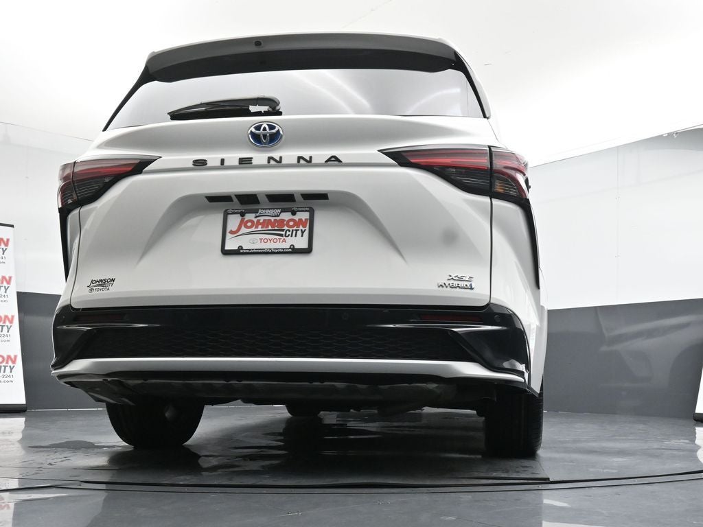 2023 Toyota Sienna XSE 7 Passenger