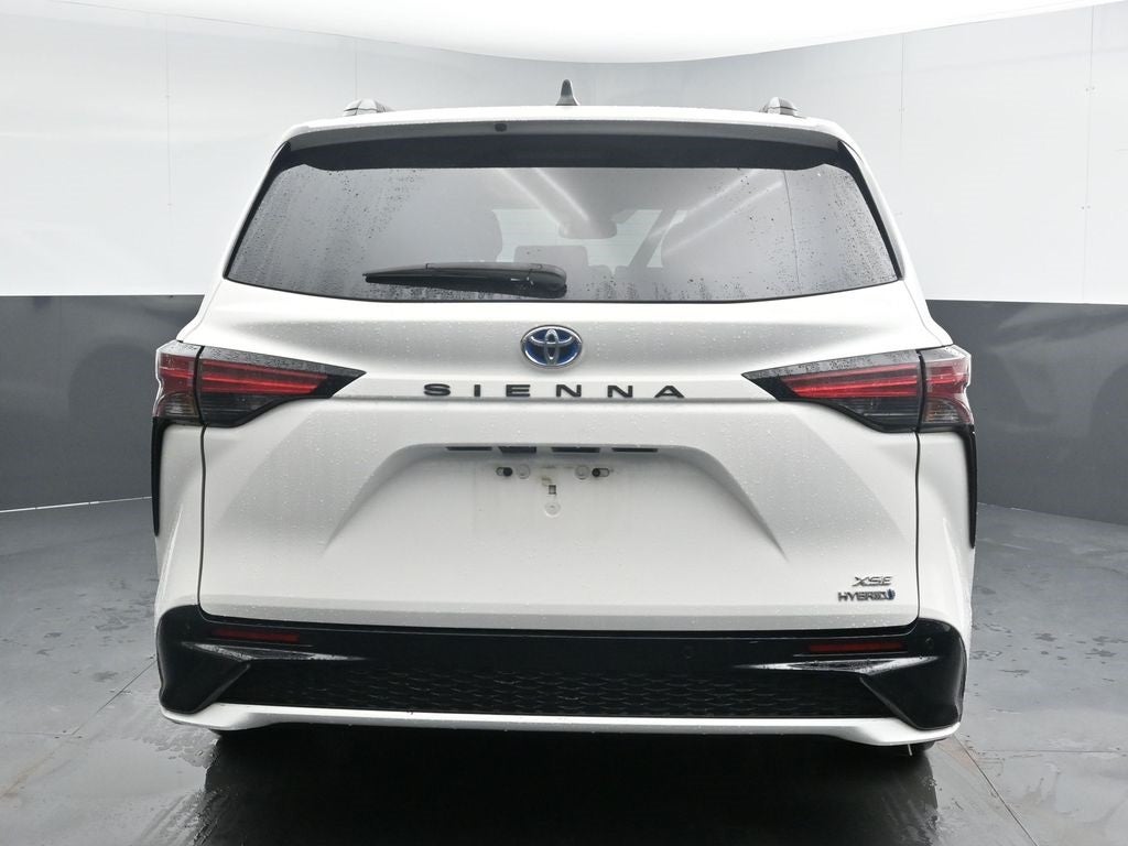 2023 Toyota Sienna XSE 7 Passenger