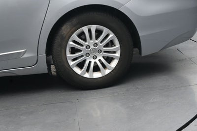 2016 Toyota Sienna XLE 8 Passenger