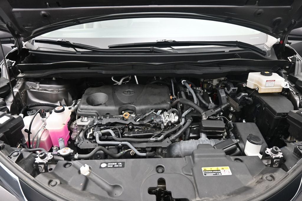 2024 Toyota Sienna XLE 8 Passenger