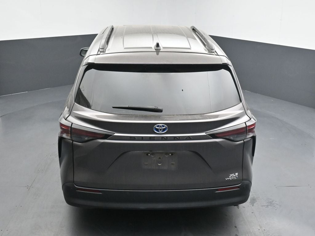 2024 Toyota Sienna XLE 8 Passenger