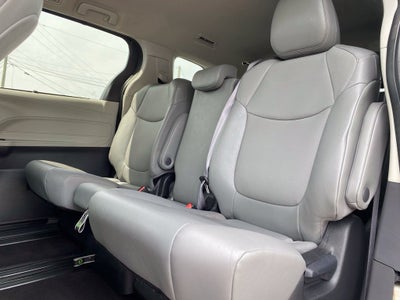 2023 Toyota Sienna XLE 8 Passenger