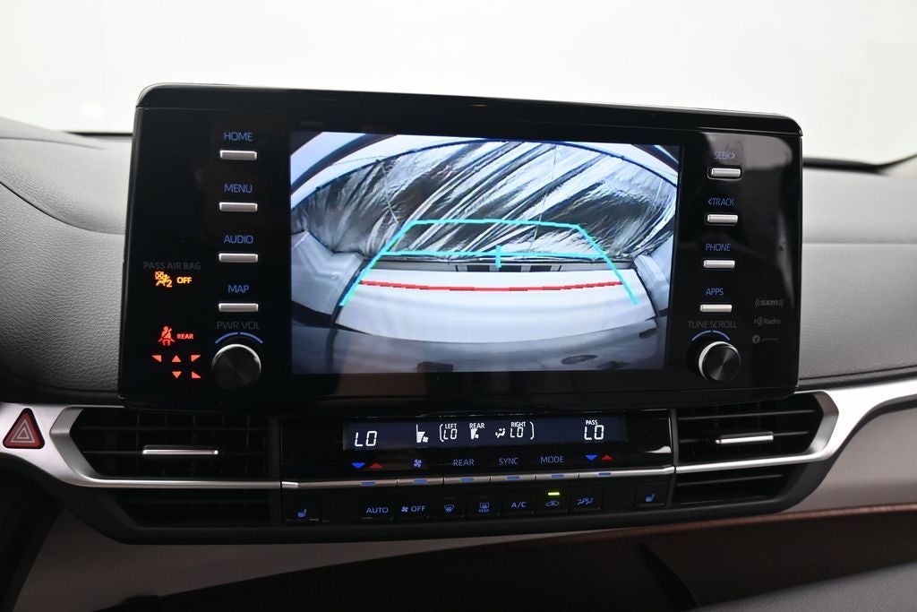 2024 Toyota Sienna XLE 8 Passenger
