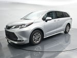 2023 Toyota Sienna XLE 7 Passenger