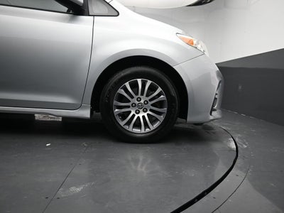 2019 Toyota Sienna XLE 7 Passenger