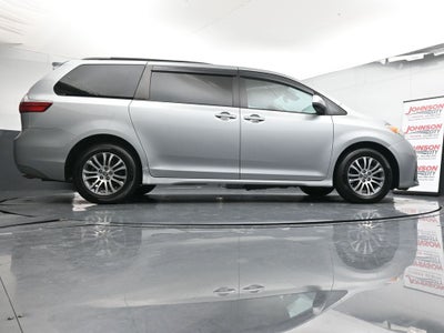2019 Toyota Sienna XLE 7 Passenger