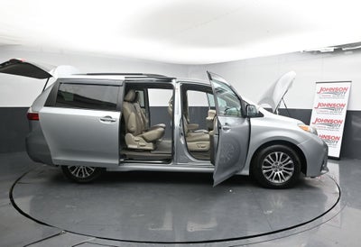 2019 Toyota Sienna XLE 7 Passenger