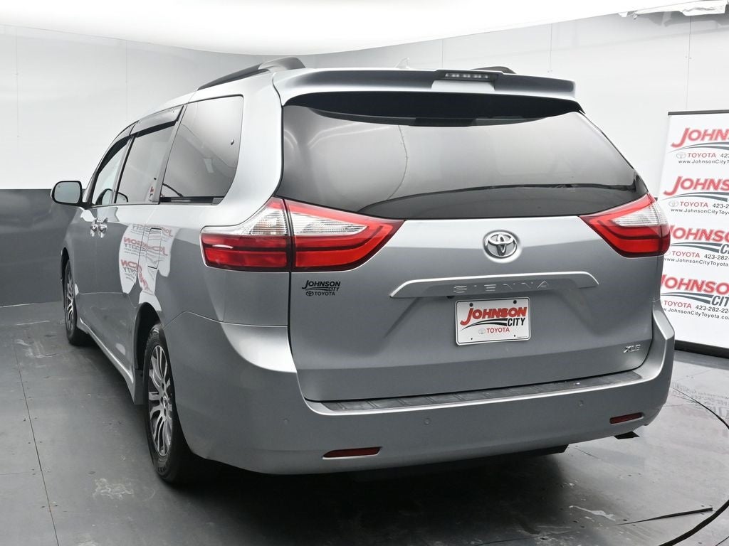 2019 Toyota Sienna XLE 7 Passenger