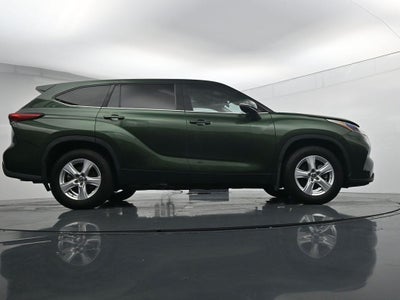 2023 Toyota Highlander LE