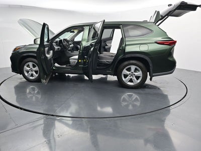 2023 Toyota Highlander LE