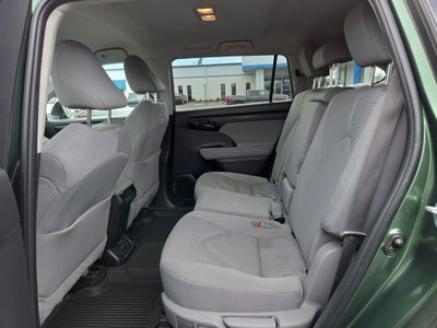 2023 Toyota Highlander LE