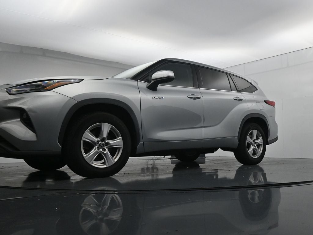 2021 Toyota Highlander LE
