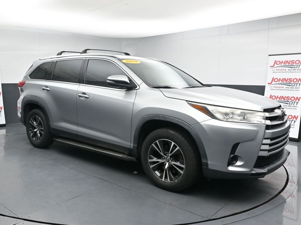 2019 Toyota Highlander LE