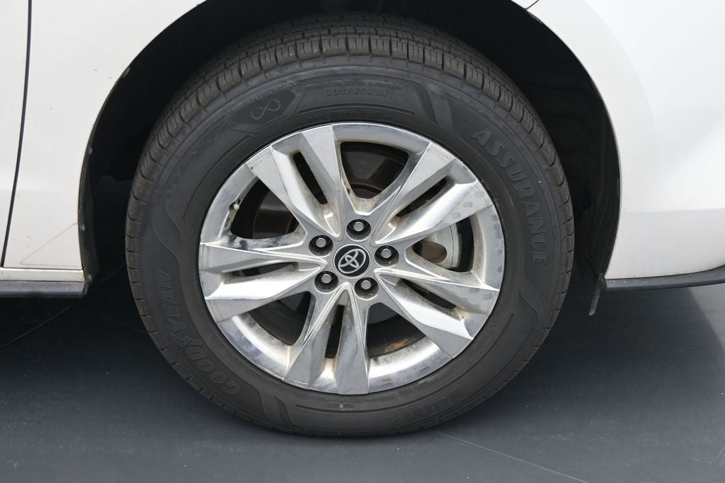 2024 Toyota Sienna Limited 7 Passenger