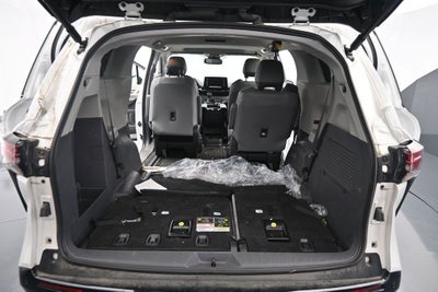 2024 Toyota Sienna Limited 7 Passenger
