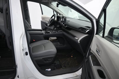 2024 Toyota Sienna Limited 7 Passenger