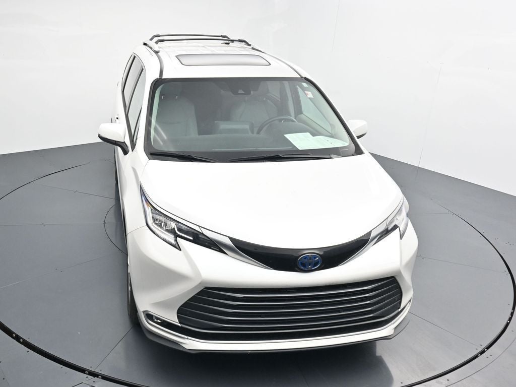 2024 Toyota Sienna Limited 7 Passenger