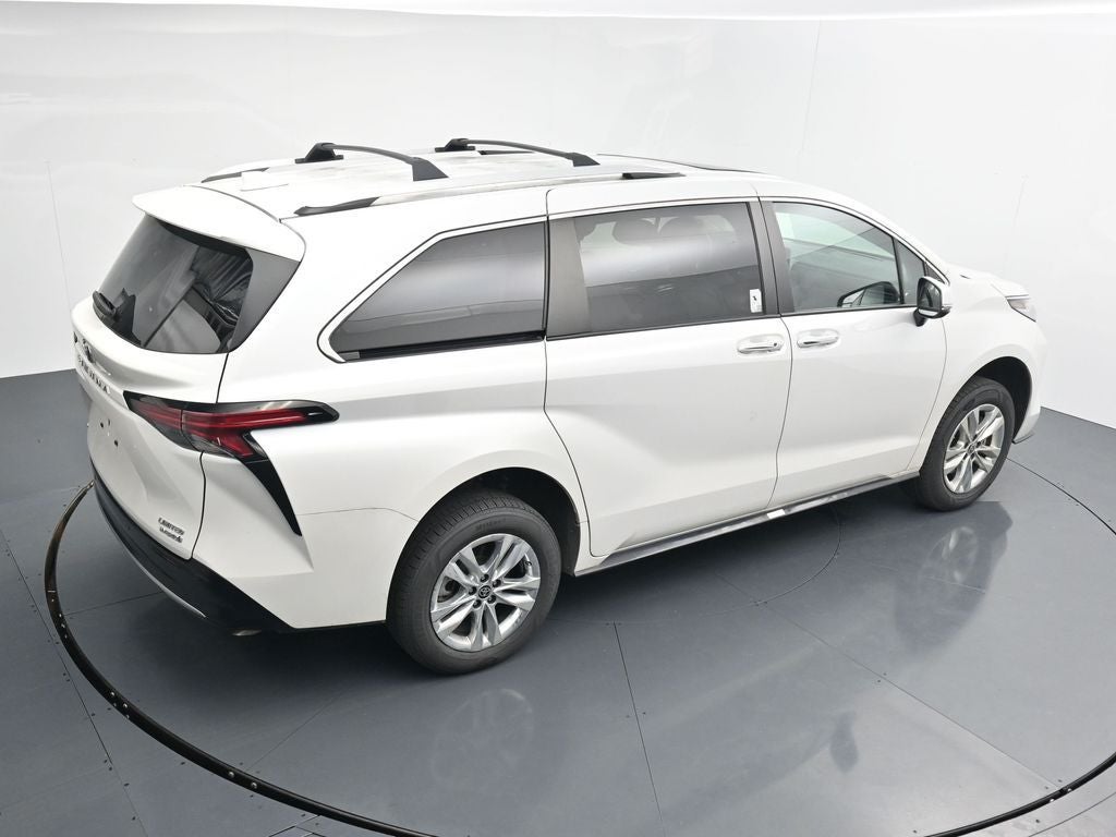 2024 Toyota Sienna Limited 7 Passenger