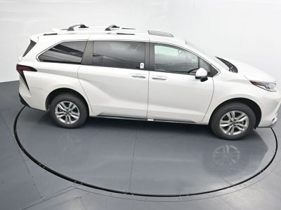 2024 Toyota Sienna Limited 7 Passenger