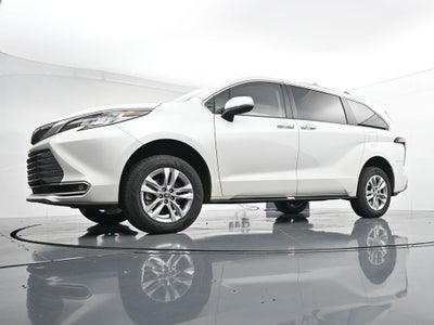 2024 Toyota Sienna Limited 7 Passenger