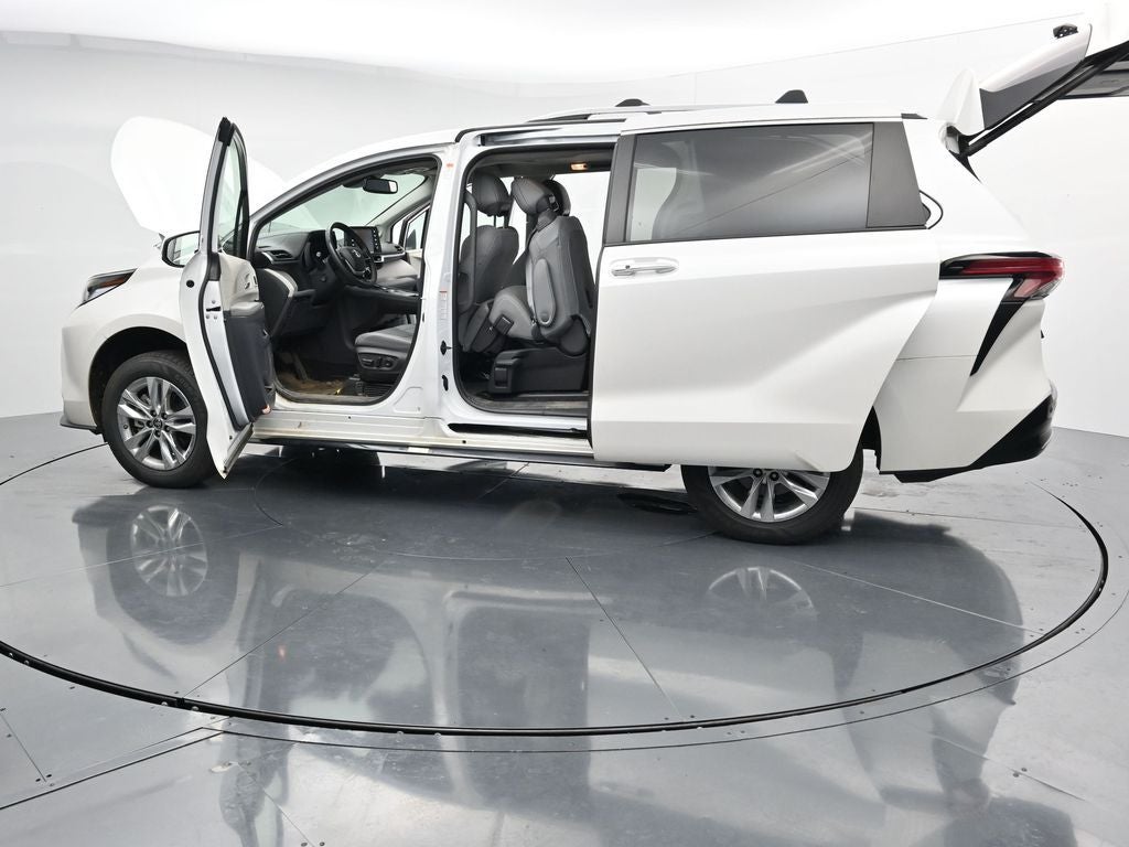2024 Toyota Sienna Limited 7 Passenger