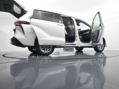 2024 Toyota Sienna Limited 7 Passenger