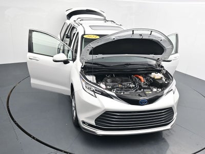 2024 Toyota Sienna Limited 7 Passenger