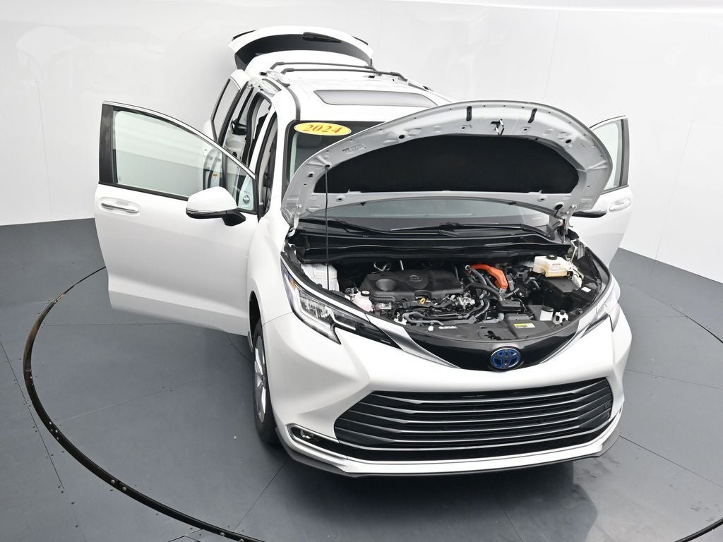 2024 Toyota Sienna Limited 7 Passenger